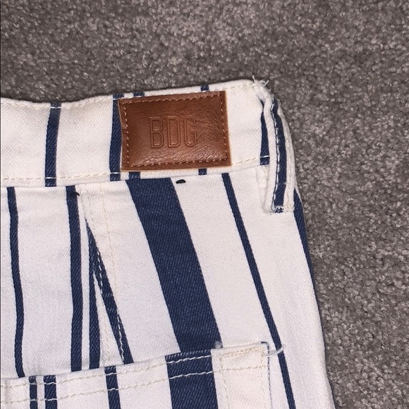 White and blue striped denim shorts! - Picture 3 of 4